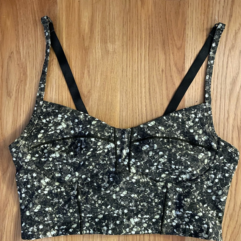 Lululemon casual sports bra